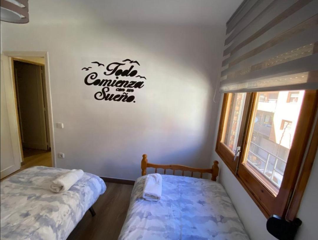 Ferienwohnung Sant Jordi 2 Tremp Exterior foto